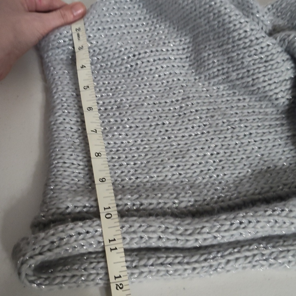 BCBGeneration Grey Mist Metallic Chunky Knit Infinity Loop Scarf - Picture 4 of 7